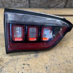2017,2018,2019,2020,2021,2022,2023,2024 Jeep Compass Driver Side Inner Tail light