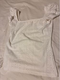 Size small teen shirt  eyelet