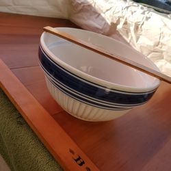 HUGE 10.5x6" VTG Ribbed Banded Nantucket Blue White Striped Ceramic Serving Dough Bowl