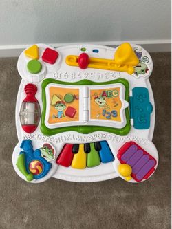 LeapFrog Learn & Groove Musical Table