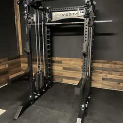 SQUAT RACK/ FUNCTIONAL TRAINER/ POWER CAGE/ ADJUSTABLE PULLEY SYSTEM/ GYM EQUIPMENT/ VESTA FITNESS 