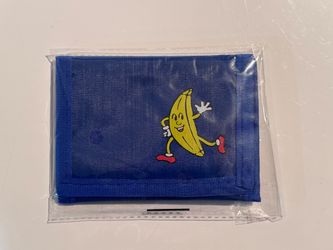 Loot Crate Exclusive Arrested Development Bluth's Banana Stand Wallet