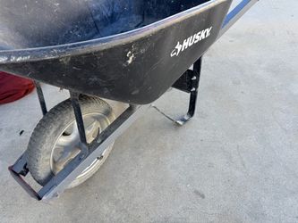 Husky Wheelbarrow