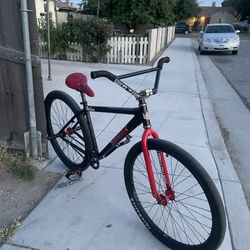 Throne Red Rose 29er