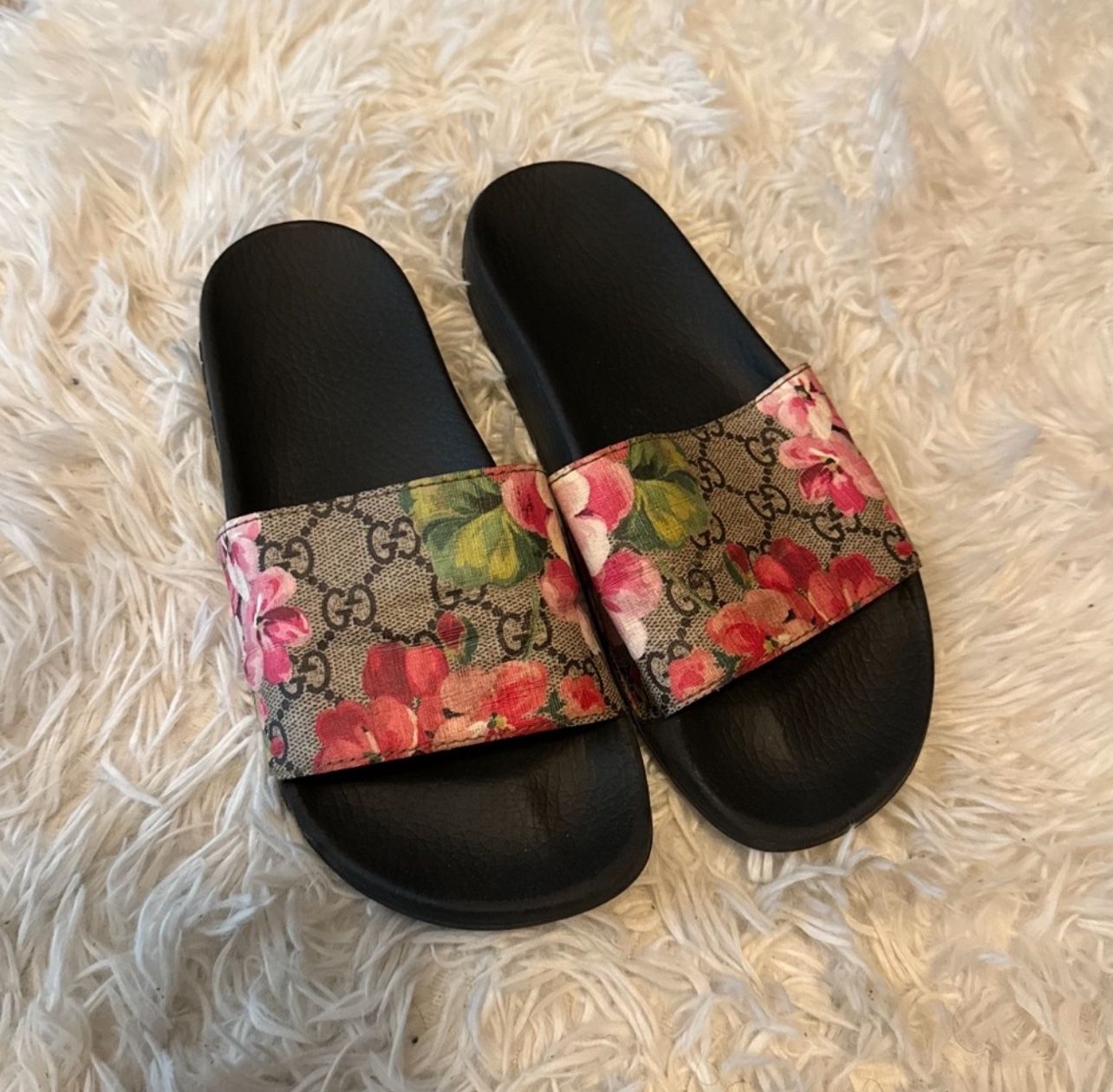 GG Gucci bloom supreme floral slides