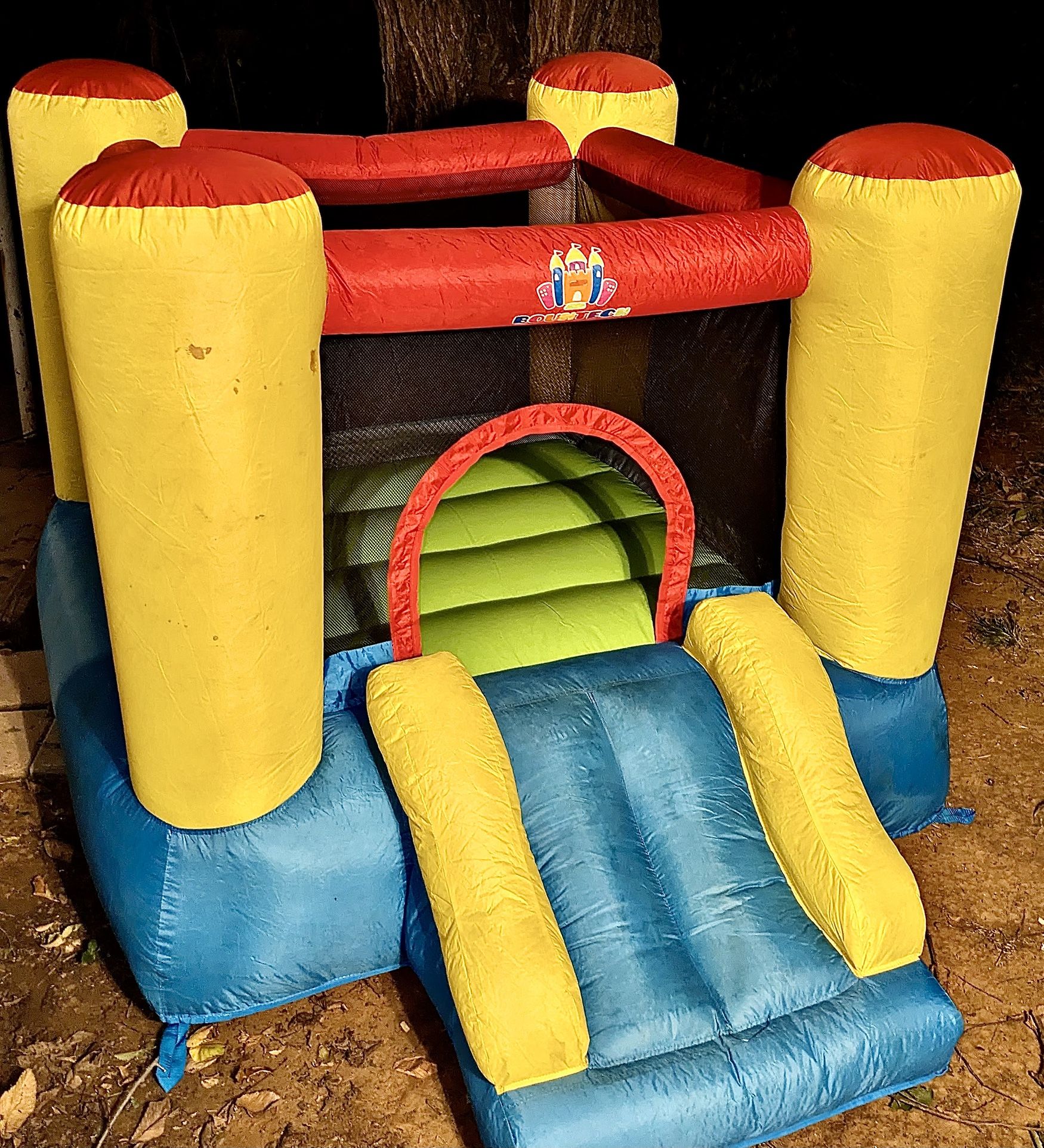 Costaway Small Bounce House Castle W/ 480W Blower