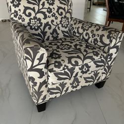 3 Piece Living Room Set. Sofa, Love Seat And Chair. Accent Pillows Included.  There Are Some Flaws See Pictures. Charcoal Gray.