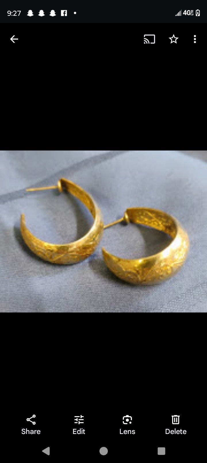 Pretty Gold Colored Hoop Earrings 