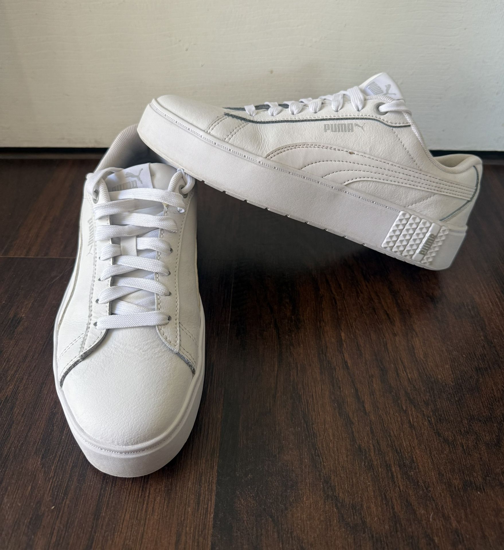 Women Shoes -Puma
