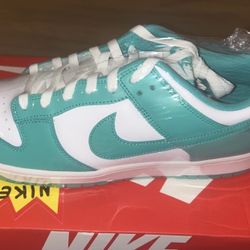 Brand New Kicks *sneakers