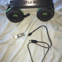 Turtle Beach Headset 600x Wireless With USB Dongle And Charger Cord 