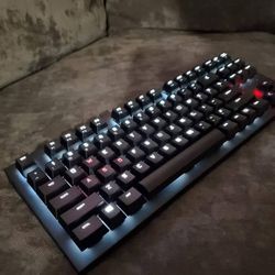 HP OMEN Wireless Keyboard W/wristpad