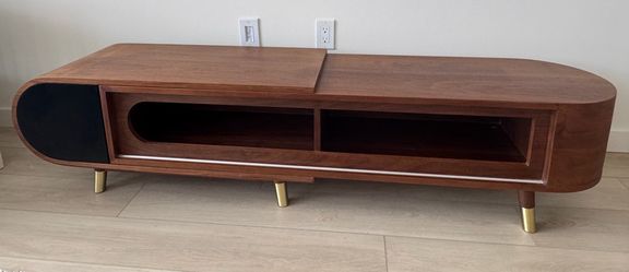 Modern Mid-Century Extendable TV Stand – Walnut Finish