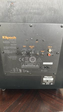 Klipsch R-8SWi Wireless Subwoofer with speakers