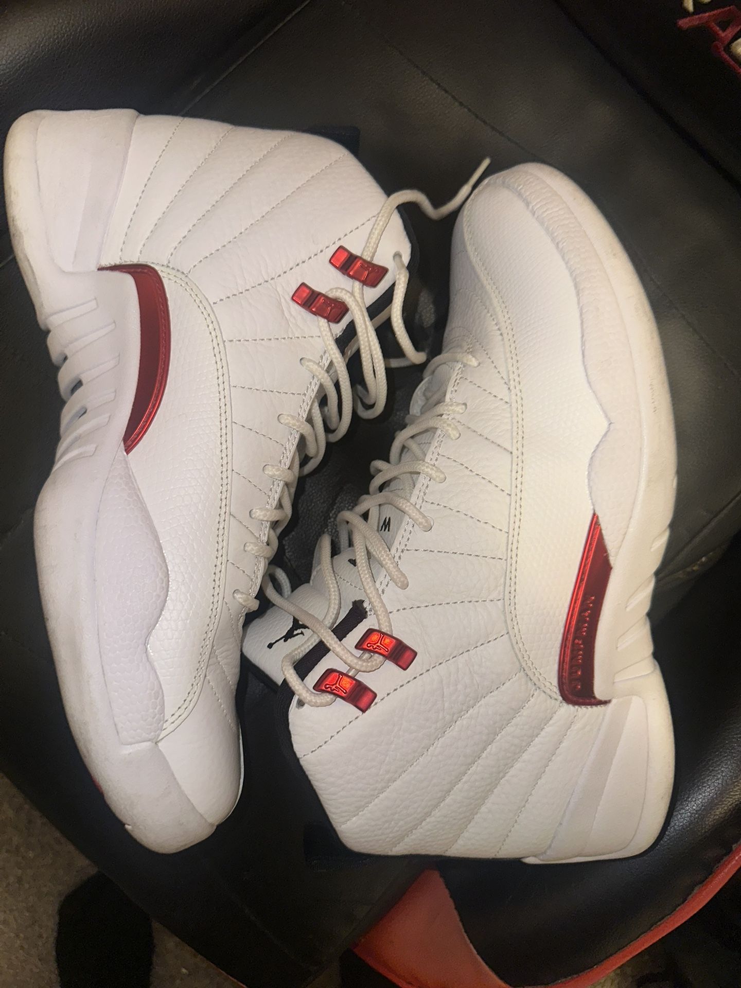 Jordan 12 Retro Twist Size 10 Used