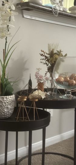 Design table