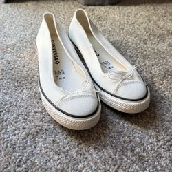 Converse Women's Chuck Taylor Dainty Ballerina Shoes