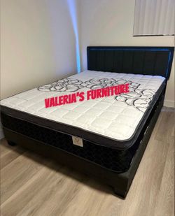 New queen bed with mattress