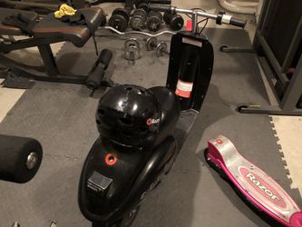 1 razor scooters needs new Batteries