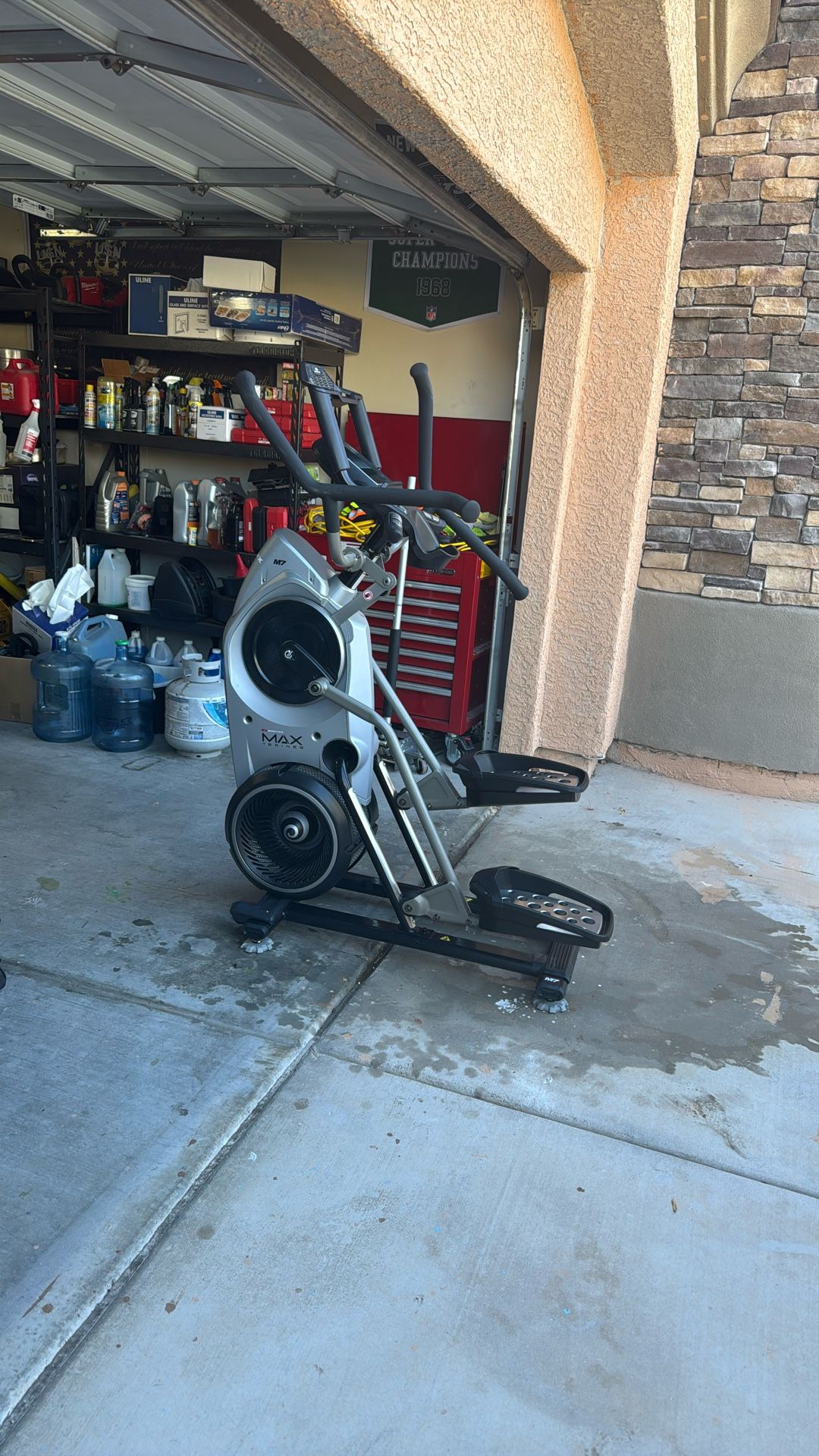 Bow Flex M7 Trainer