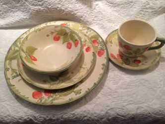 Strawberry Fair Franciscan ware