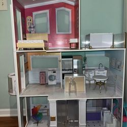 Rainbow High Doll House 