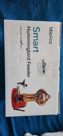 Smart Hummingbird Feeder