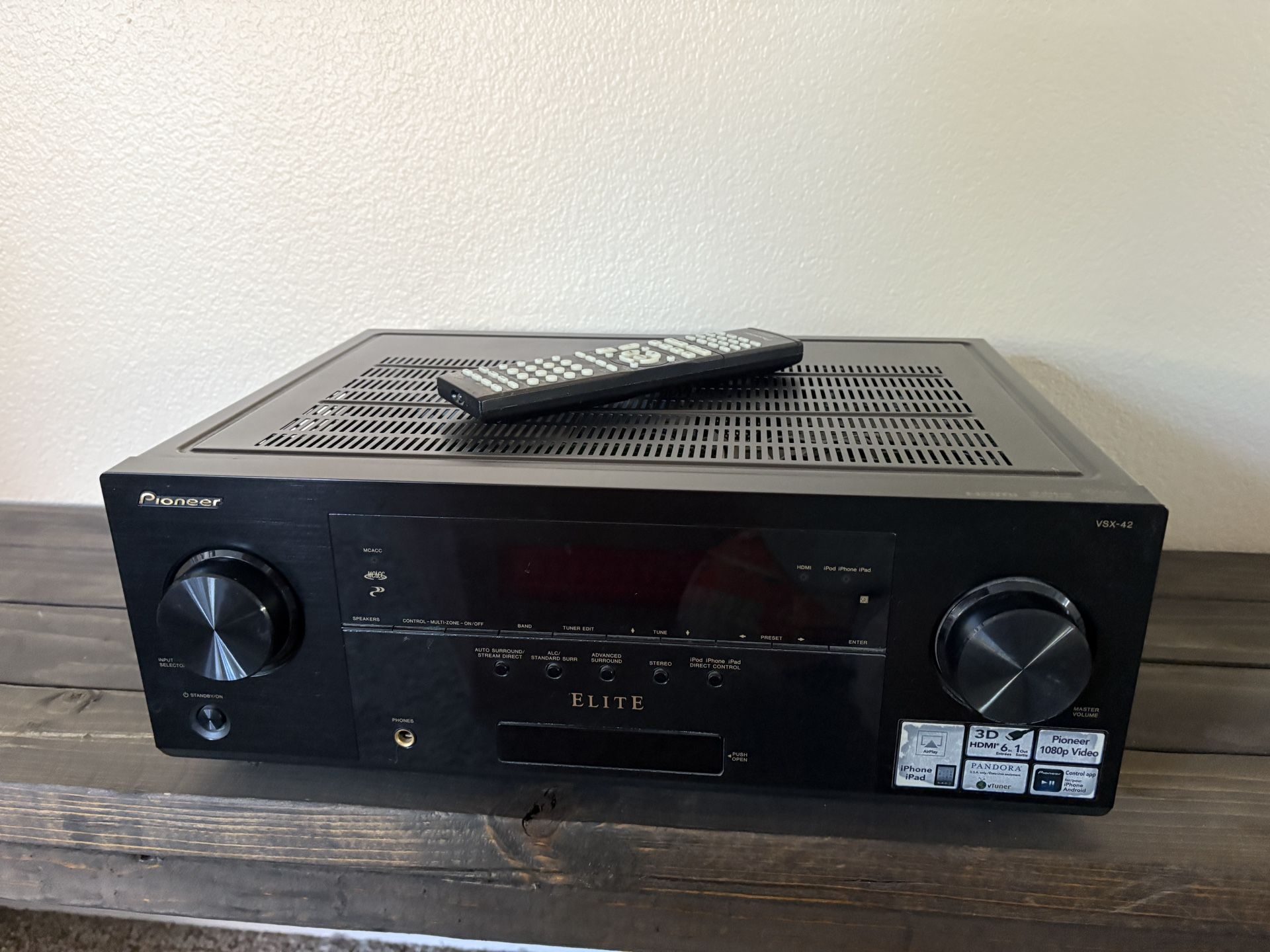Pioneer Elite VSX-42 MultiChannel AV Receiver with 6 HDMI inputs