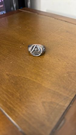 Illuminati Ring
