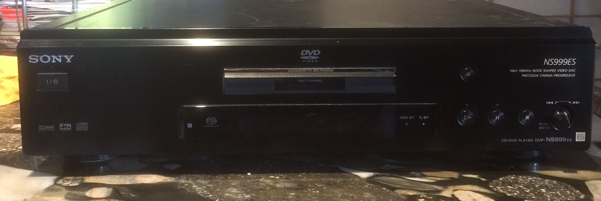 Sony CD/DVD Player Elevated Standards