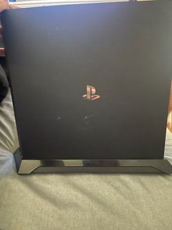 Playstation  PRO  4 Used