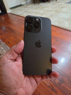 iPhone 15 Pro - 128gb AT&T/Cricket