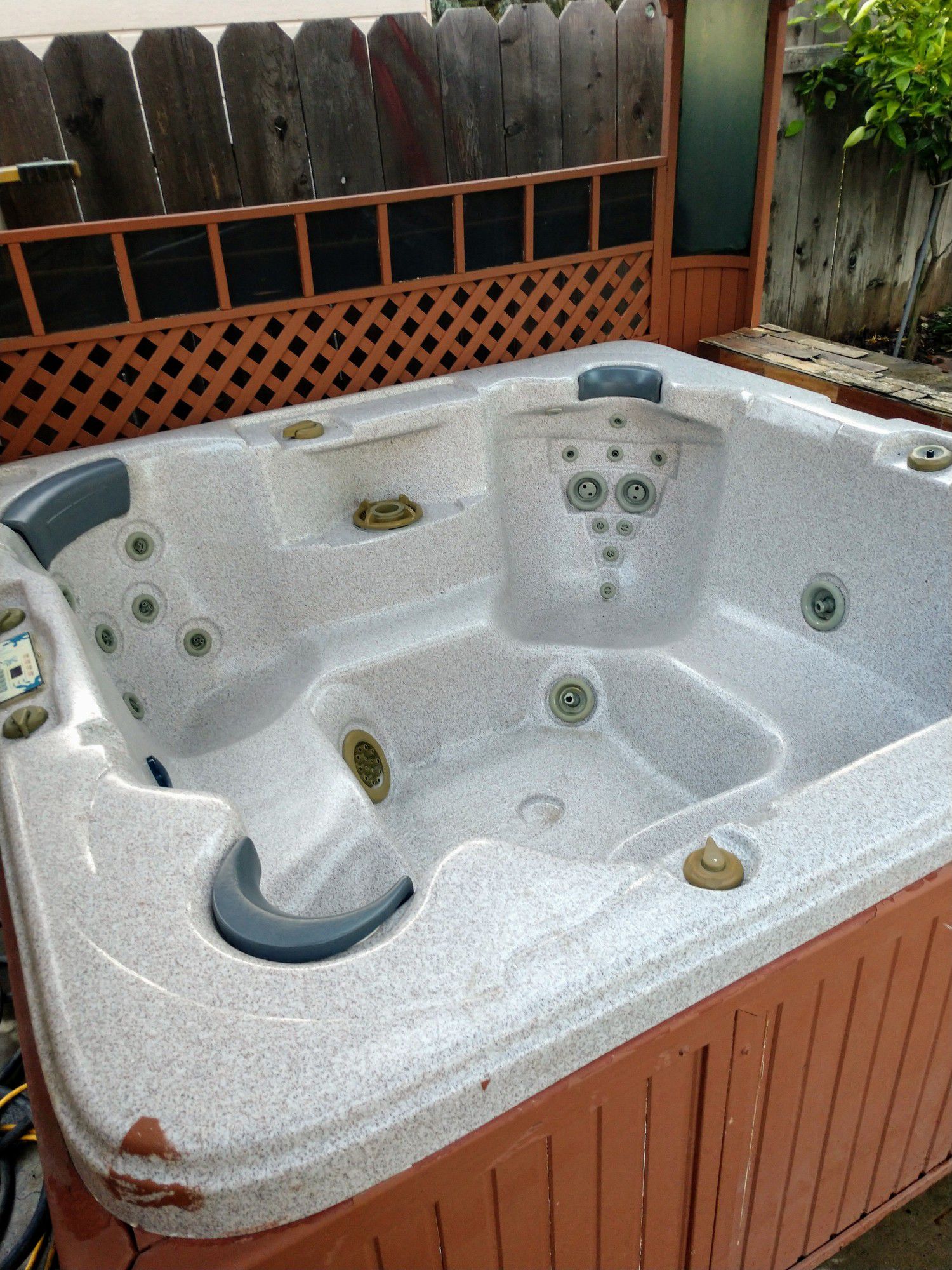 Spa, jacuzzi, hot tub