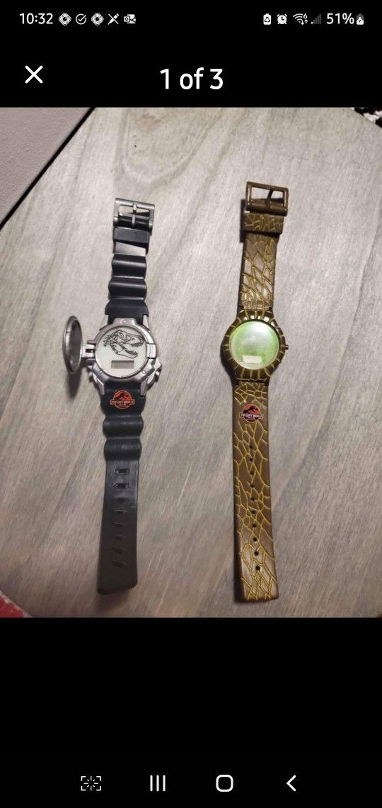 Vintage Watches - Jurassic Park 1997. Power Rangers (green) 1994.