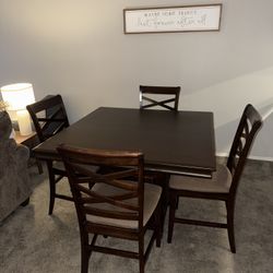 Dining Table And Chairs Set