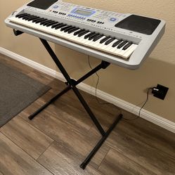 Sharper Image Keyboard, Stand with Plug $15