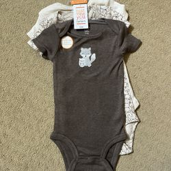 NWT Carter’s Baby Soft Cotton Bodysuits 3 In A Pack 