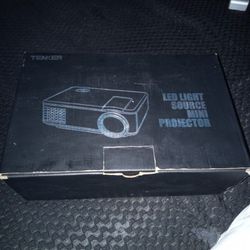 Tenker LED light Source Mini Projector 