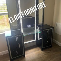 Furniture vanity