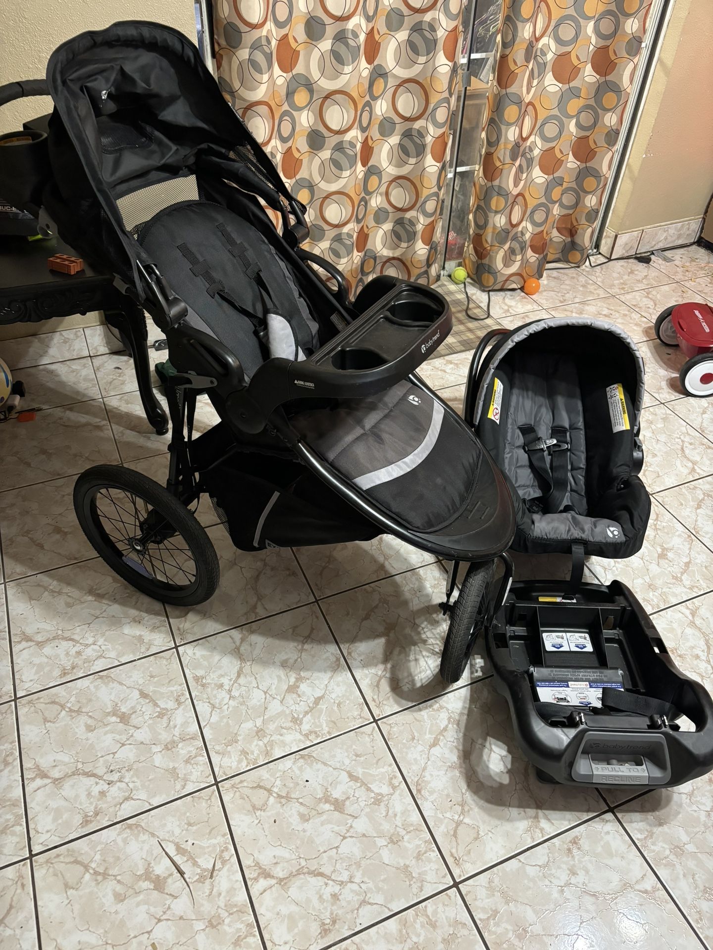 Baby Trend Expedition DLX Jogger Travel System