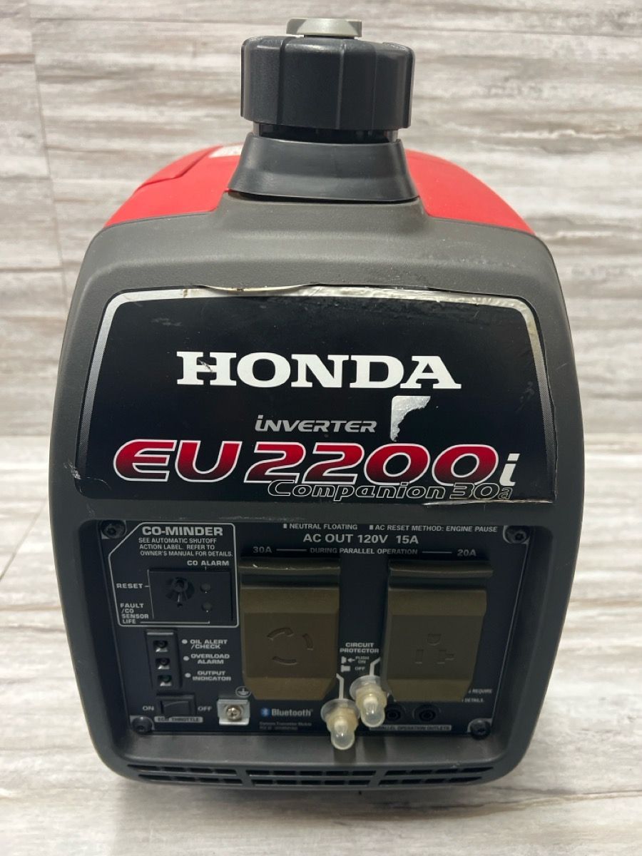 Honda 2200 Watt Bluetooth Super Quiet Inverter Generator Remote Stop CO Shutdown (PO1022348)