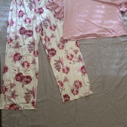 New Floral Pink women’s Pajamas set size XL