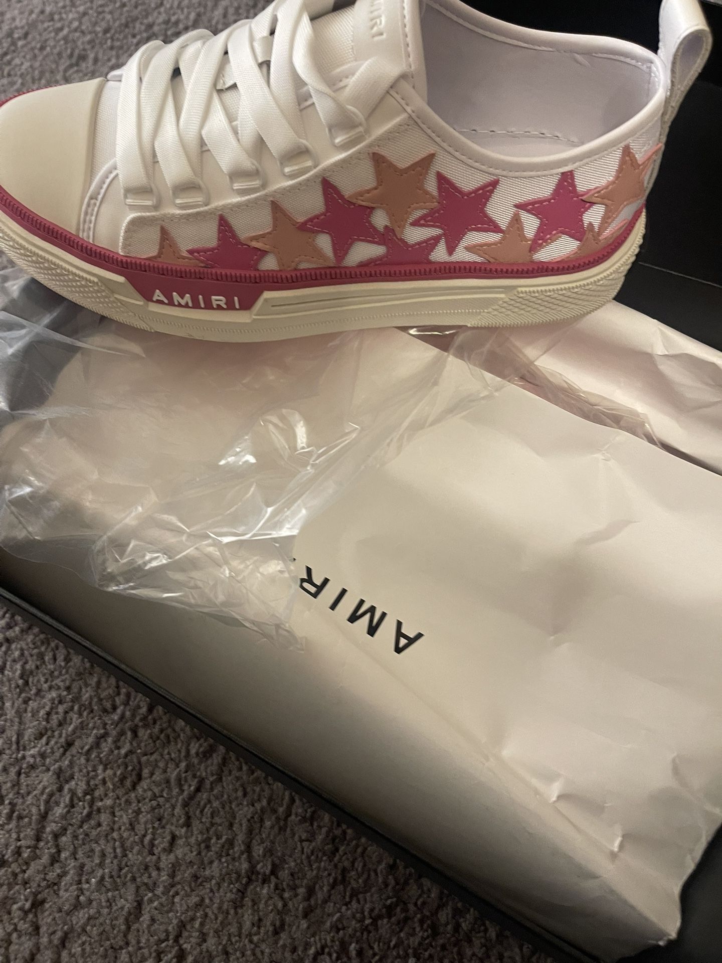 AMIRE SHOES SIZE 9 New In Box