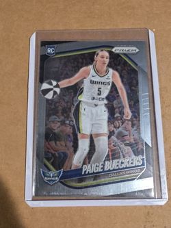 2025 Panini Prizm Paige Beuckers ( True Rookie)