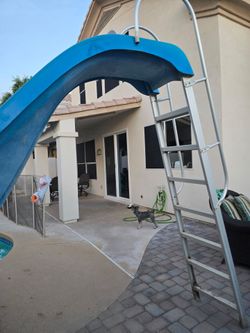 Swimming pool slide 🛝