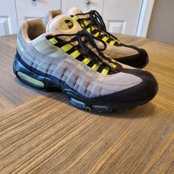 Nike Airmax 95 men's size 12