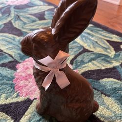 LARGE RESIN/PLASTIC Chocolate Bunny Rabbit Easter 12” New. CUPCAKES & CASHMERE.