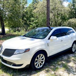 2013 Lincoln MKT