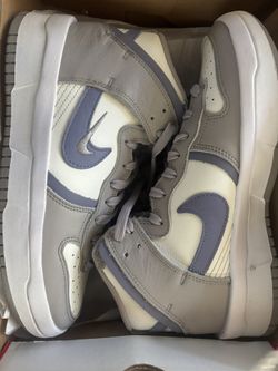 Women’s Nike Dunk High Up