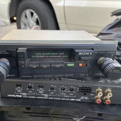 Vintage Shaft Style Sony Cassette Radio